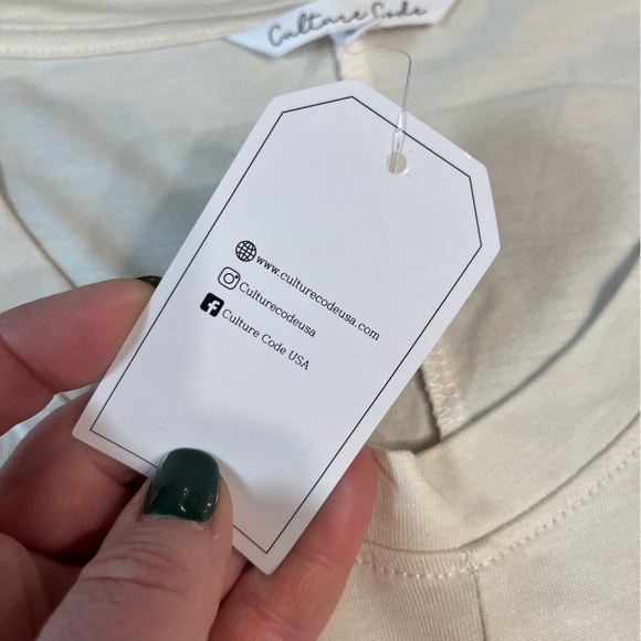 NWT Culture Code cream ivory blouse v neck drop shoulder size XL - Picture 3 of 7